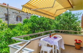 Awesome apartment in Medulin with 1 Bedrooms